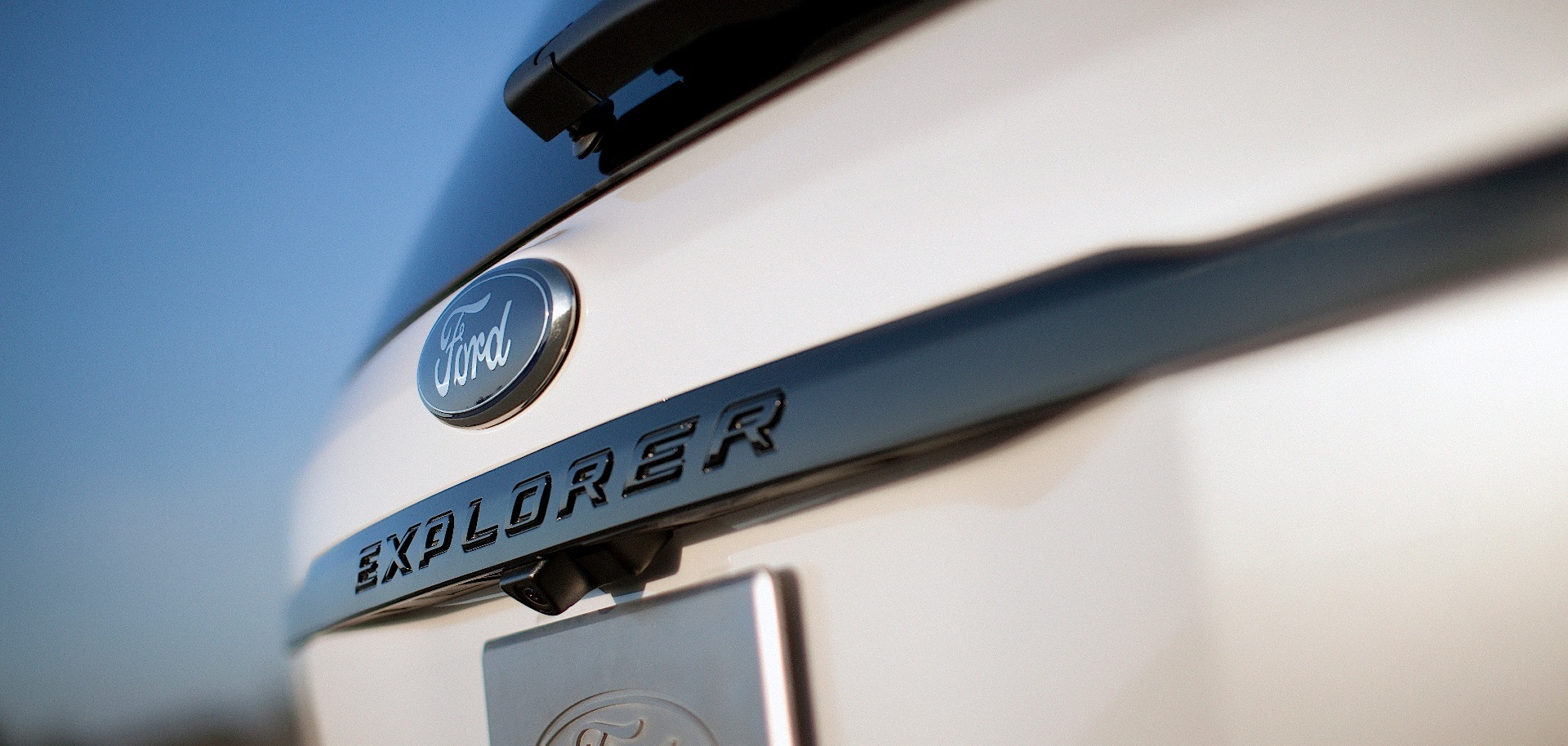 Ford Explorer photo 53