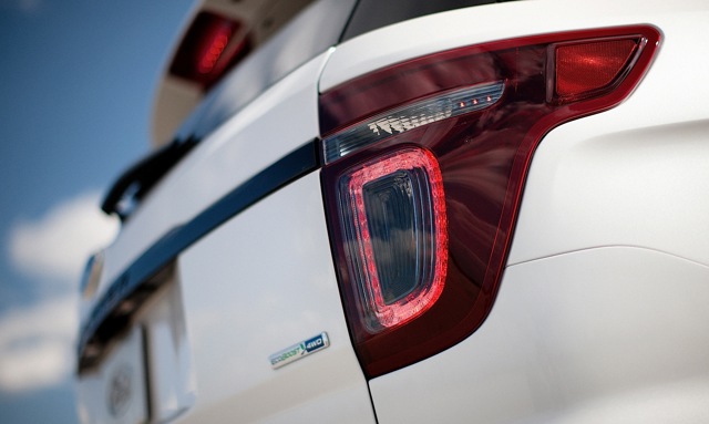 Ford Explorer photo 54