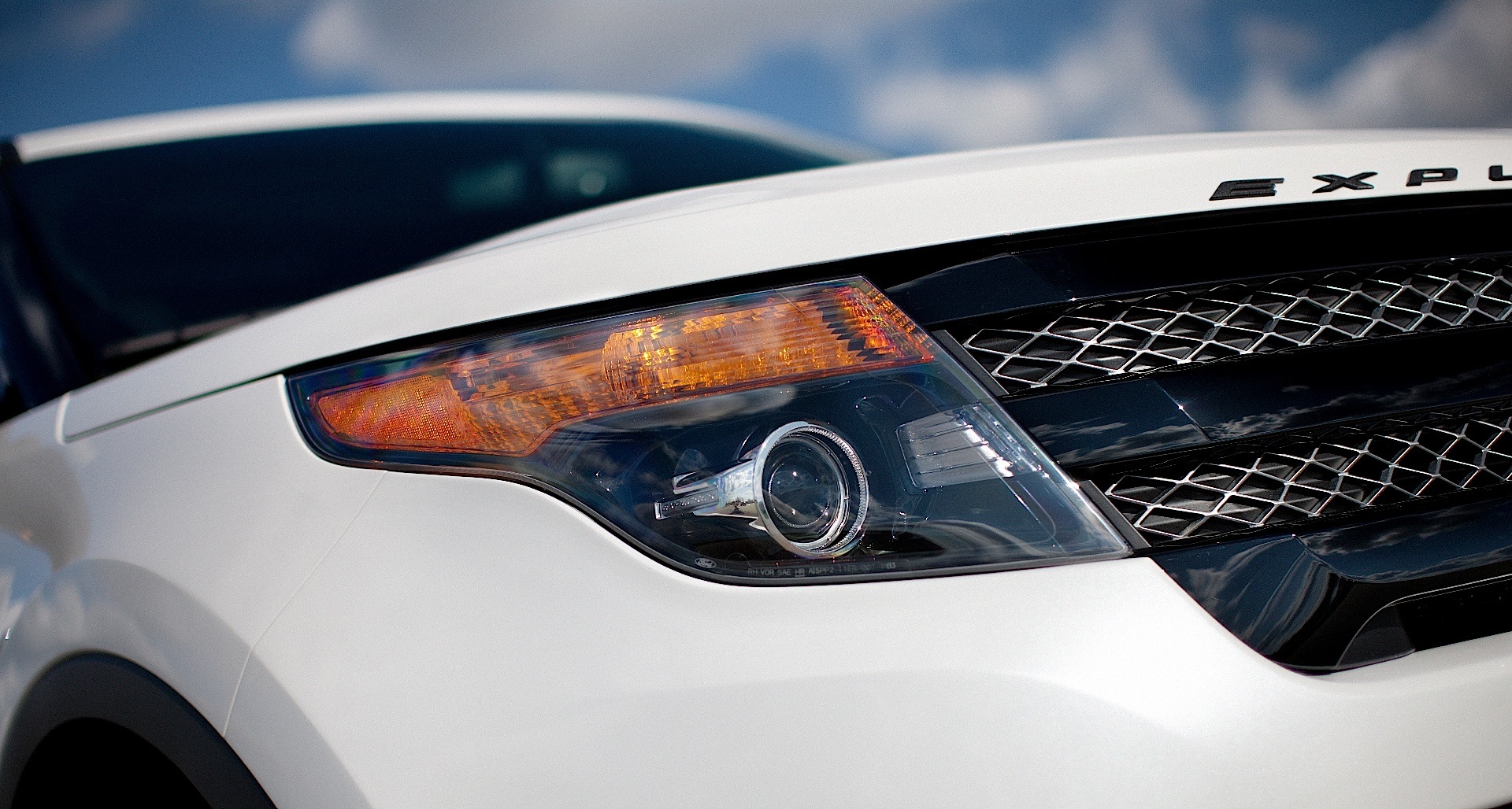 Ford Explorer photo 57