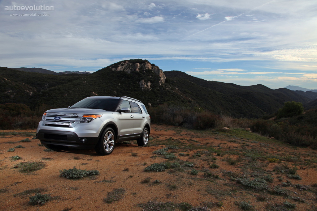 Ford Explorer photo 37