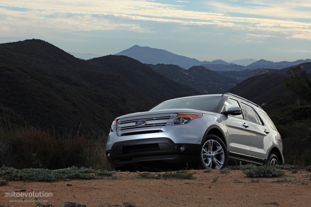 Ford Explorer photo 39