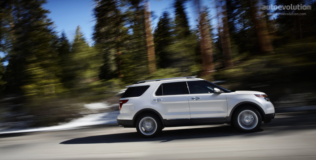 Ford Explorer photo 8