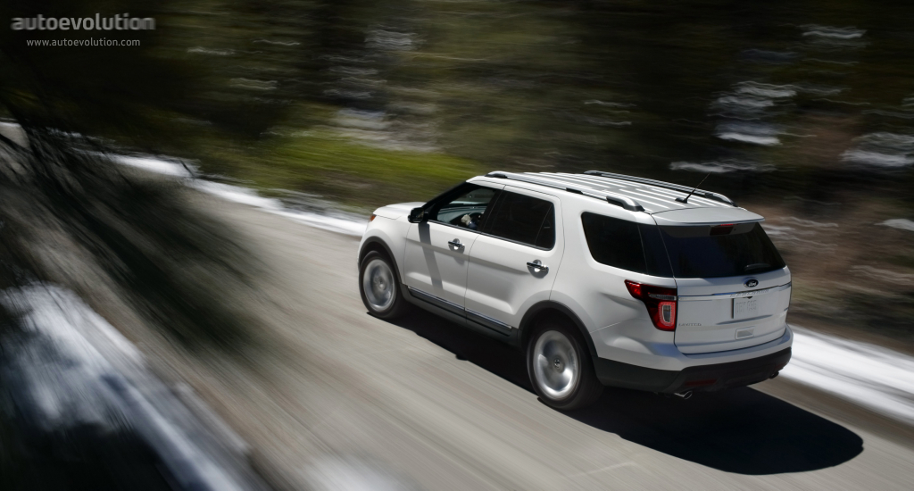 Ford Explorer photo 9