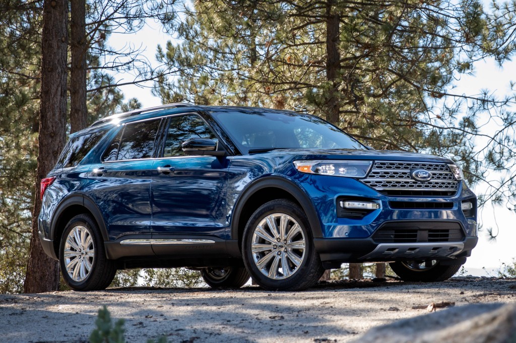 Ford Explorer photo 4