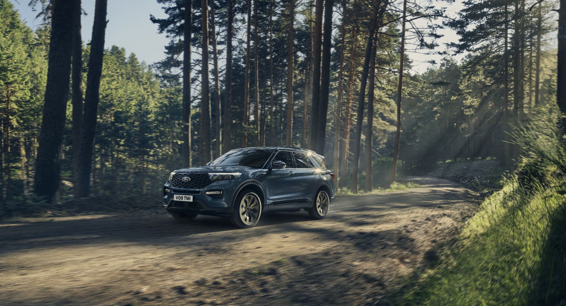 Ford Explorer photo 22