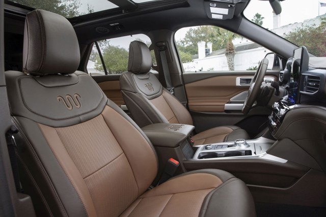 Ford Explorer photo 68