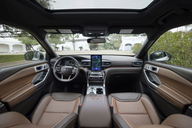 Ford Explorer photo 69