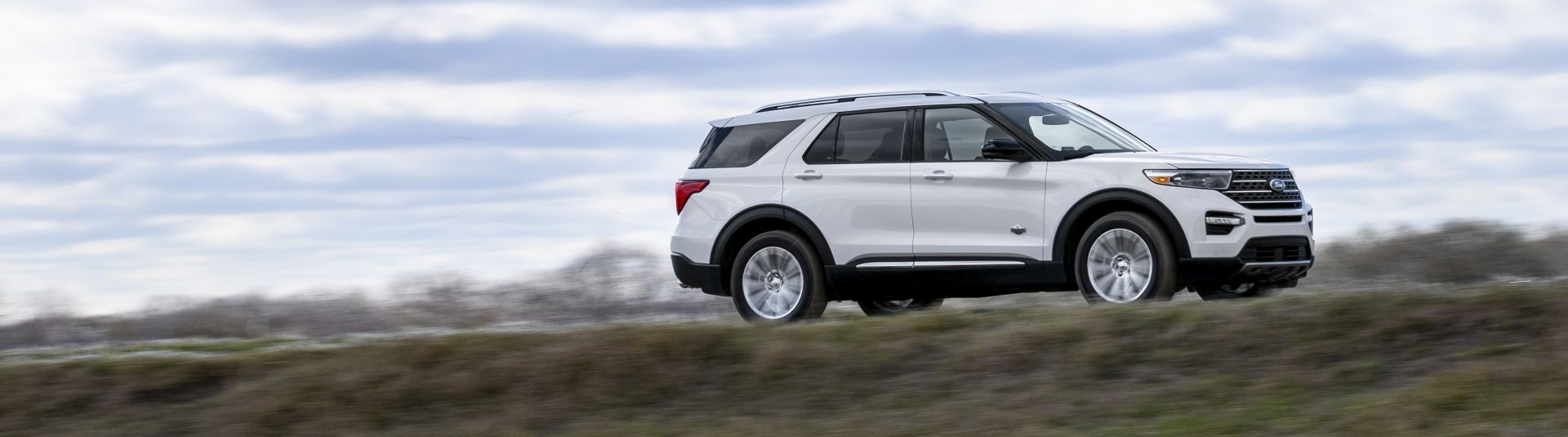 Ford Explorer photo 33