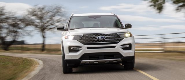 Ford Explorer photo 36