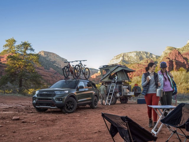 Ford Explorer photo 45