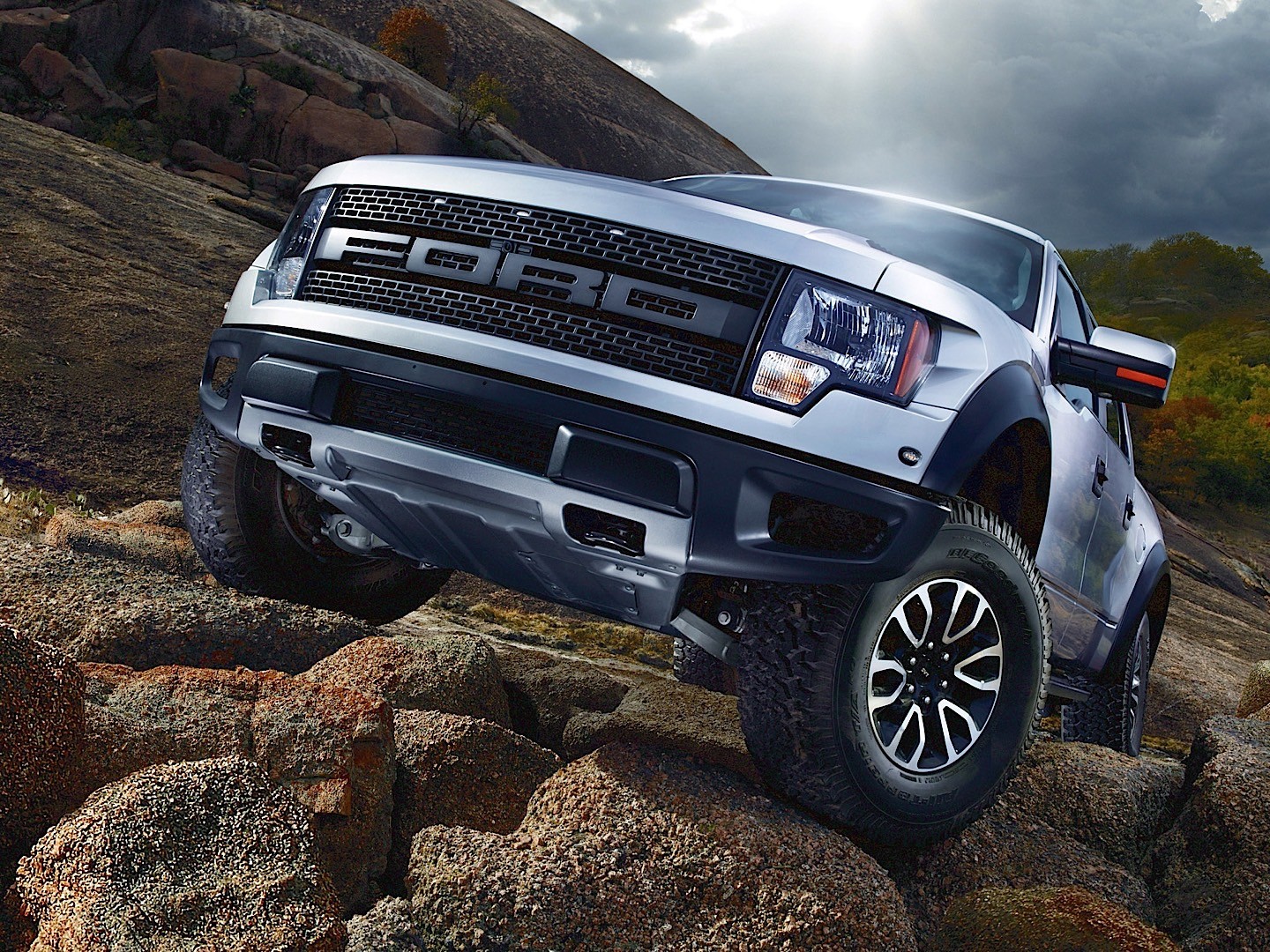 Ford F-150 Raptor photo 21