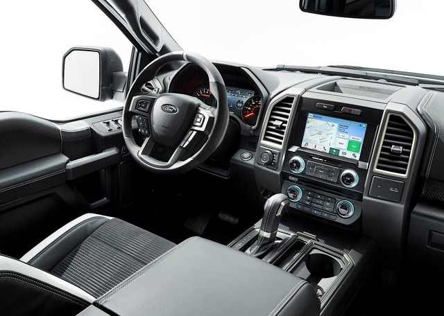 Ford F-150 Raptor photo 19