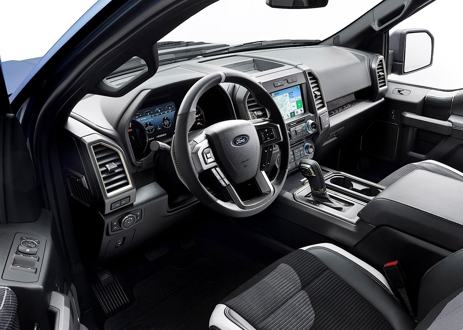 Ford F-150 Raptor photo 20