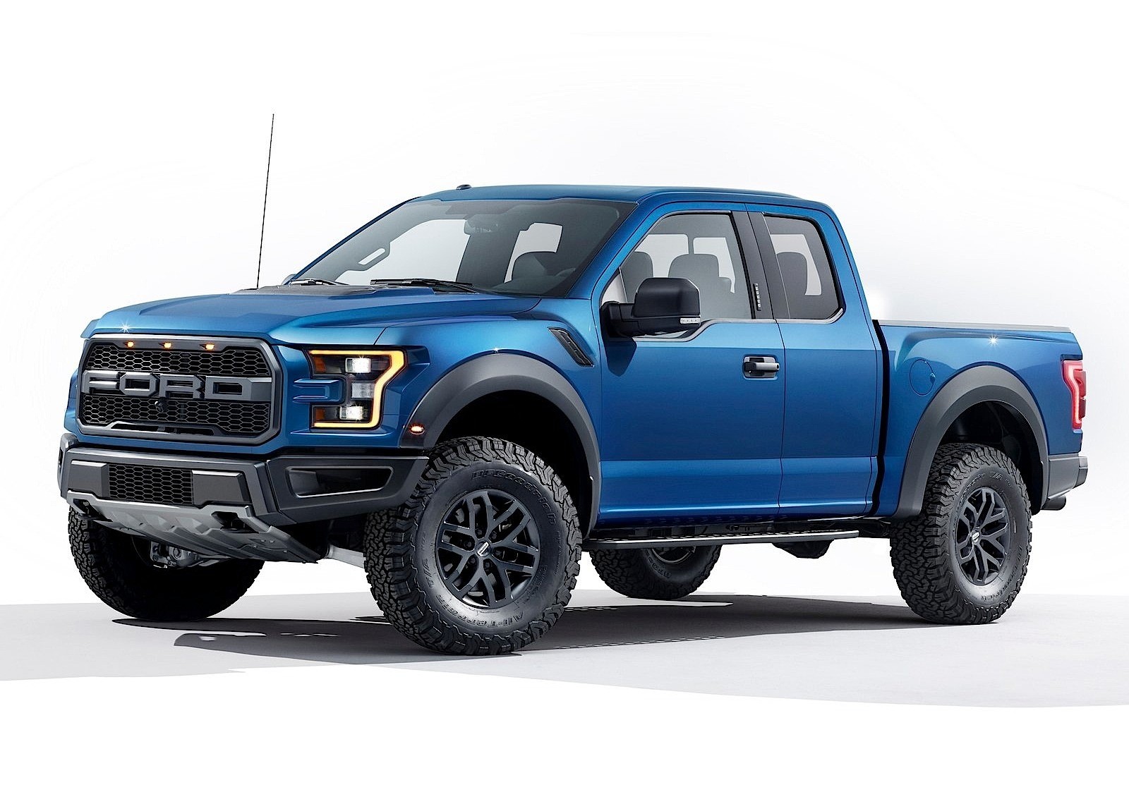 Ford F-150 Raptor photo 15