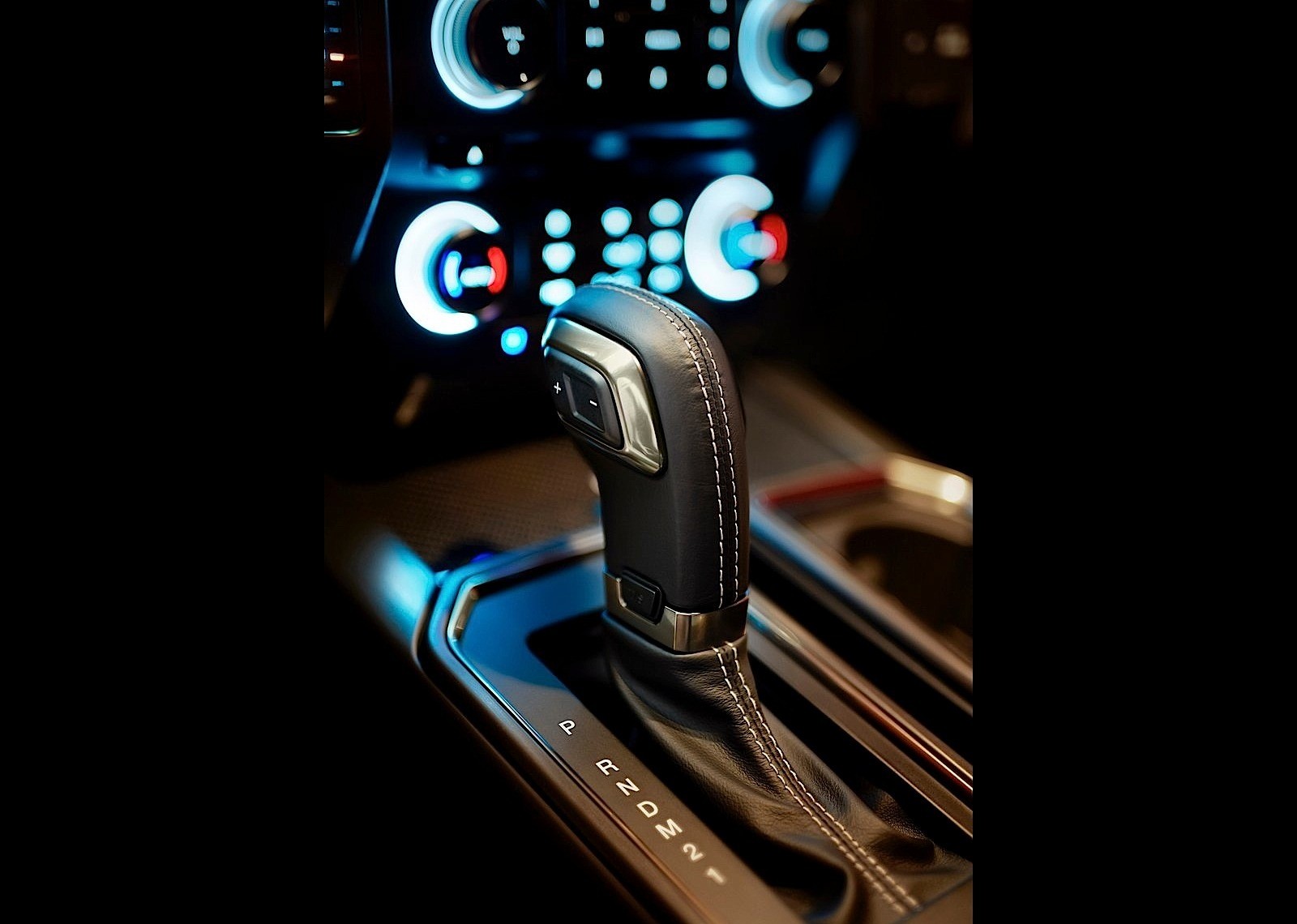 Ford F-150 Raptor photo 23