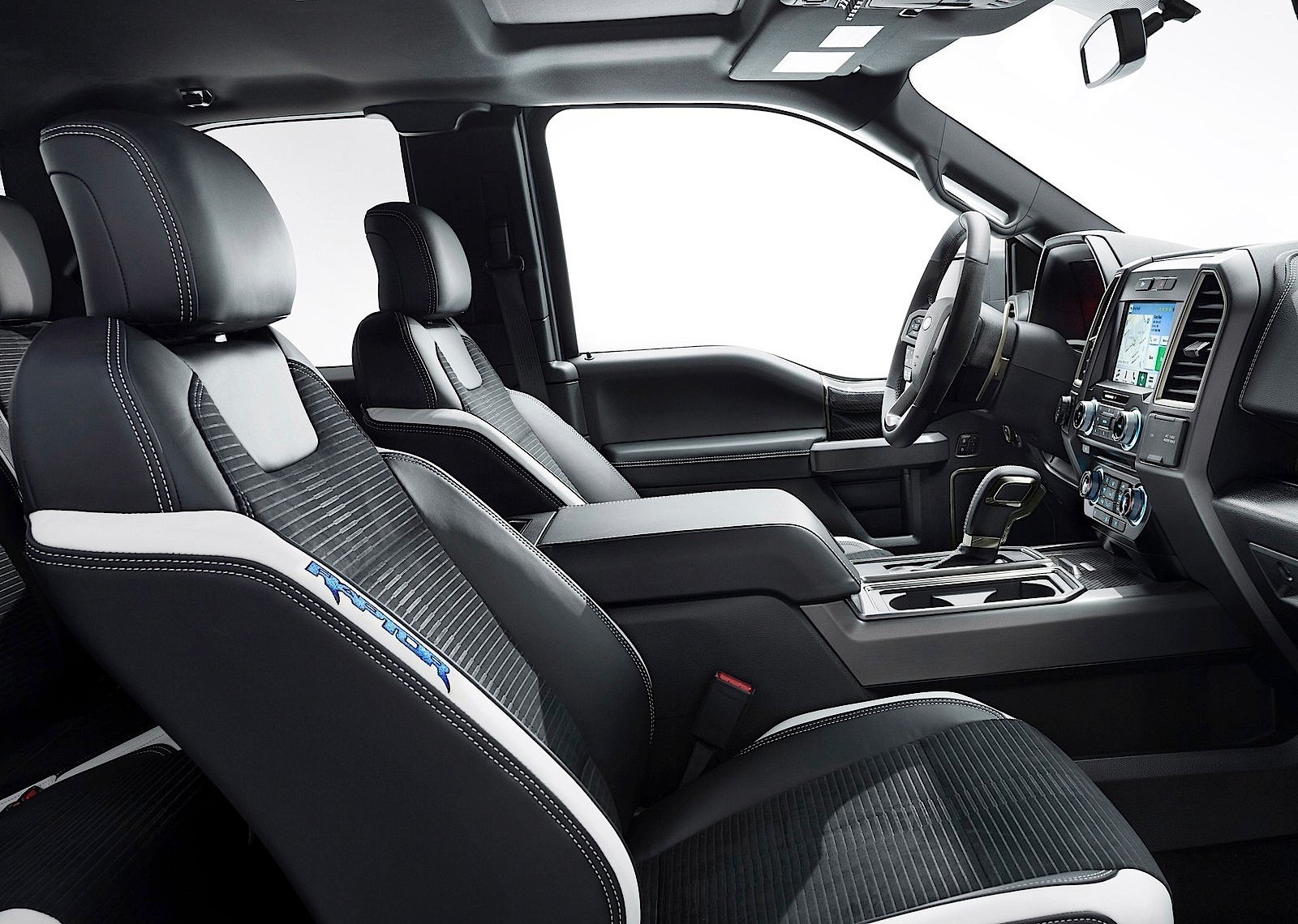 Ford F-150 Raptor photo 26