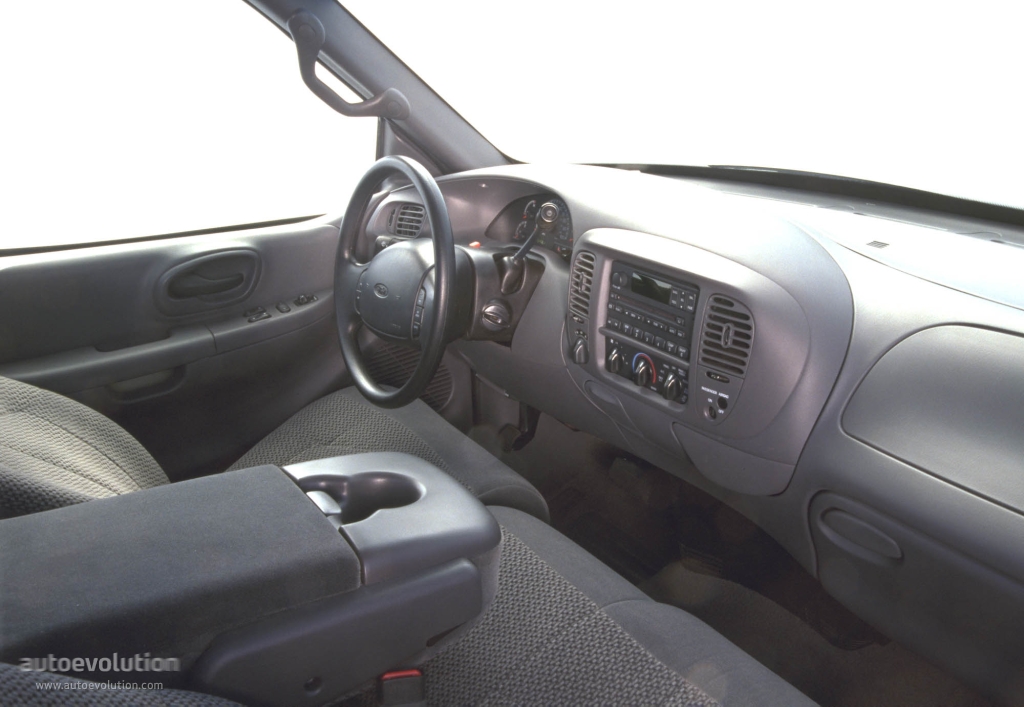 Ford F-150 Regular Cab photo 6