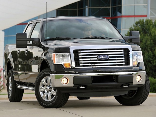 Ford F-150 Super Crew photo 16