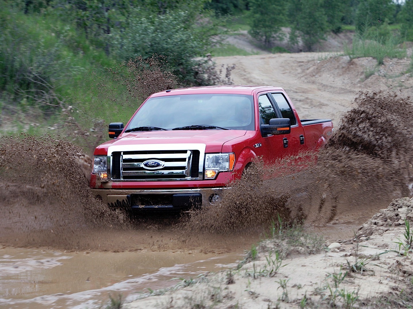 Ford F-150 Super Crew photo 24
