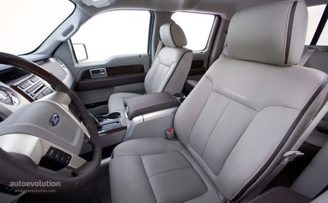 Ford F-150 Super Crew photo 32