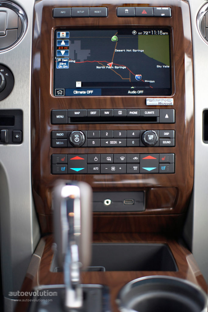 Ford F-150 Super Crew photo 33