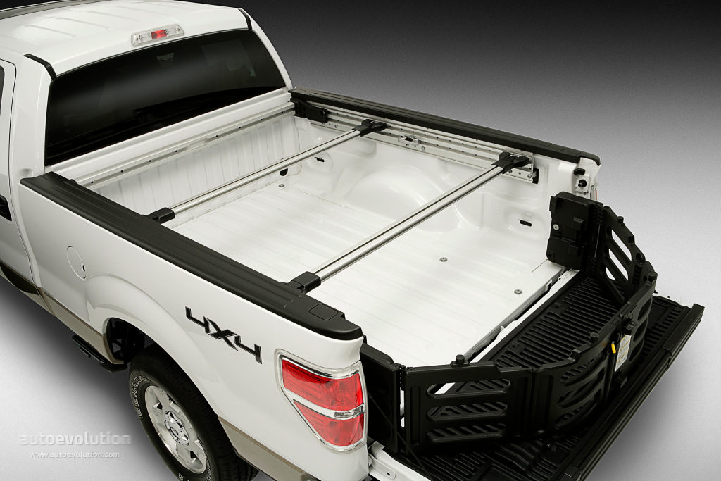 Ford F-150 Super Crew photo 9