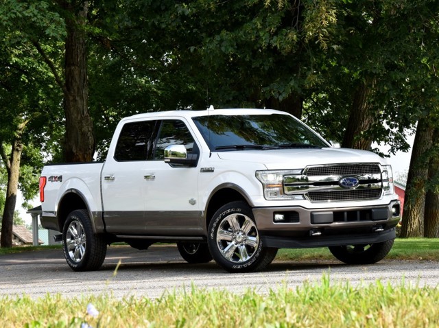 Ford F-150 Super Crew photo 4