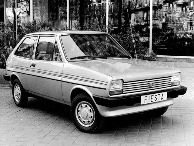 Ford Fiesta 3 Doors photo 11