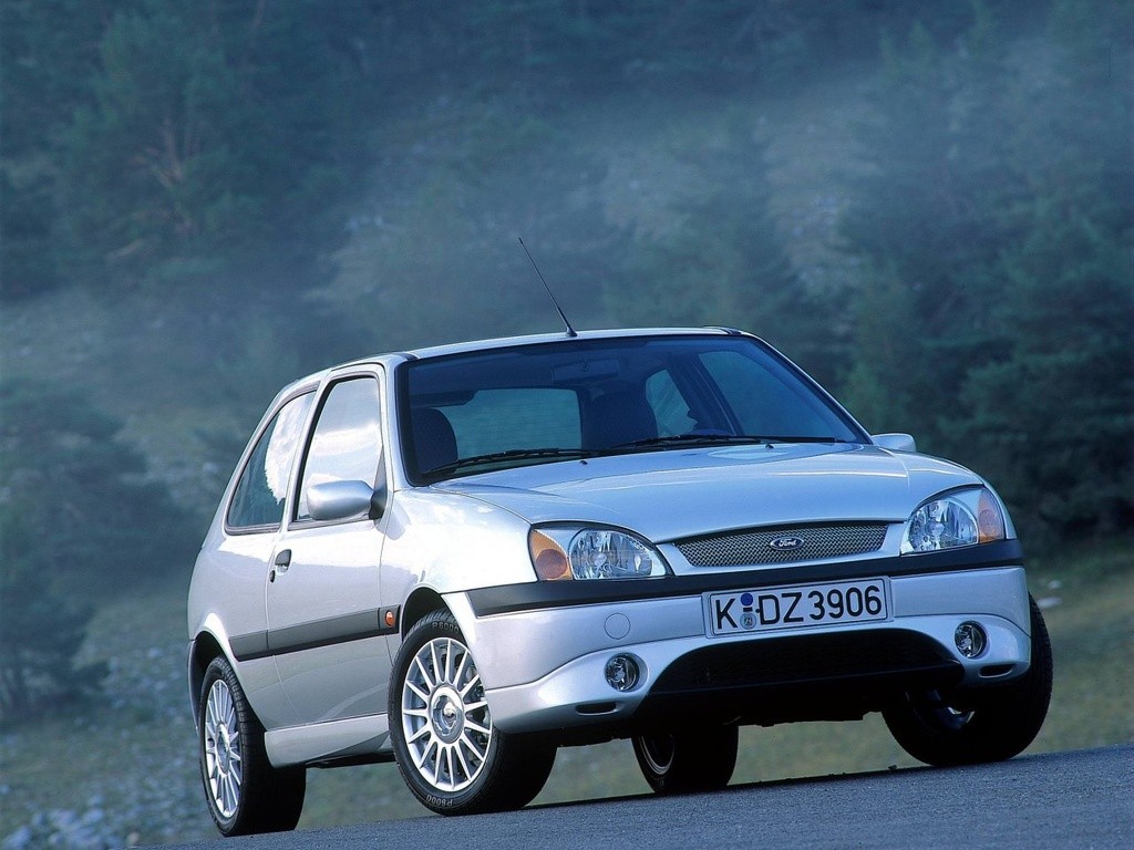 Ford Fiesta 3 Doors photo 11