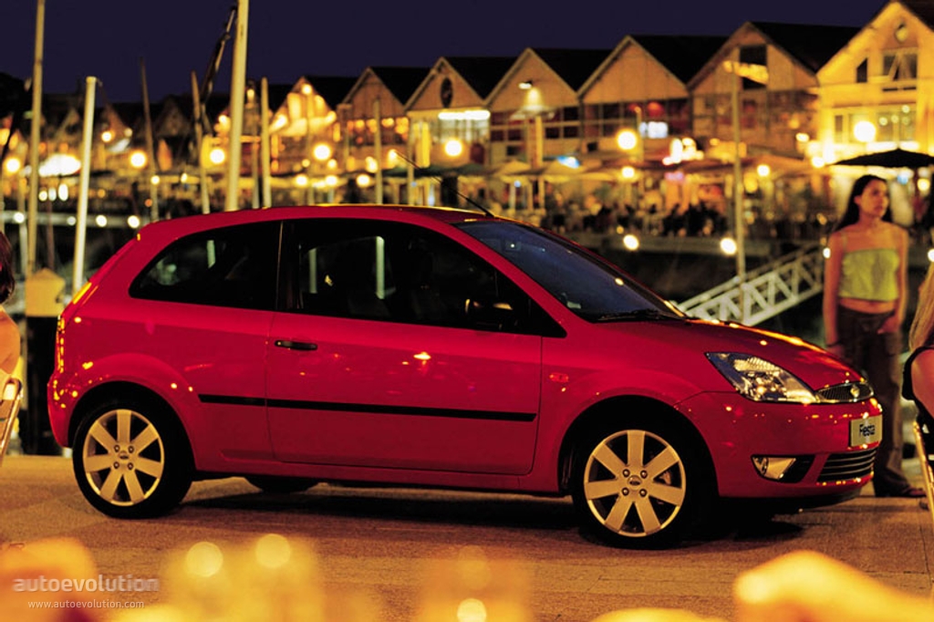 Ford Fiesta 3 Doors photo 4