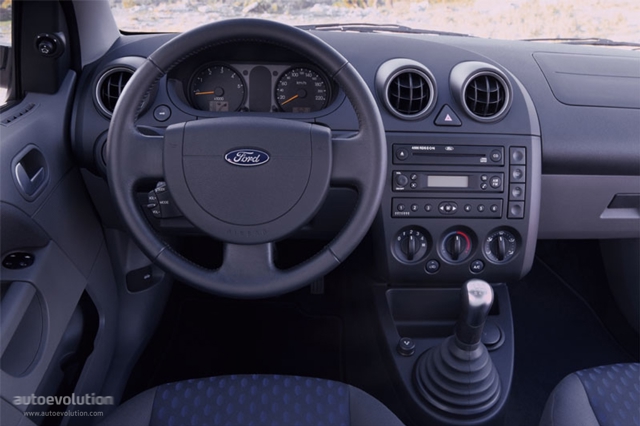 Ford Fiesta 3 Doors photo 6