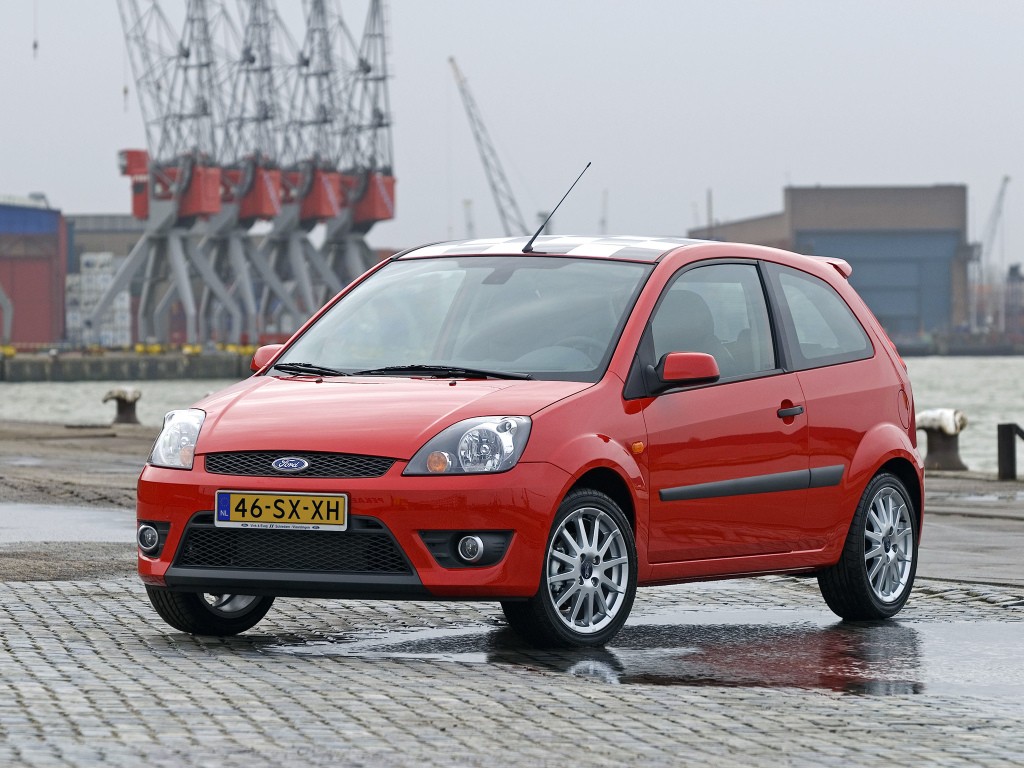 Ford Fiesta 3 Doors photo 13
