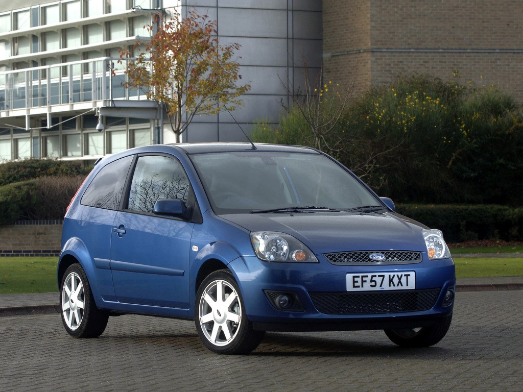 Ford Fiesta 3 Doors photo 24