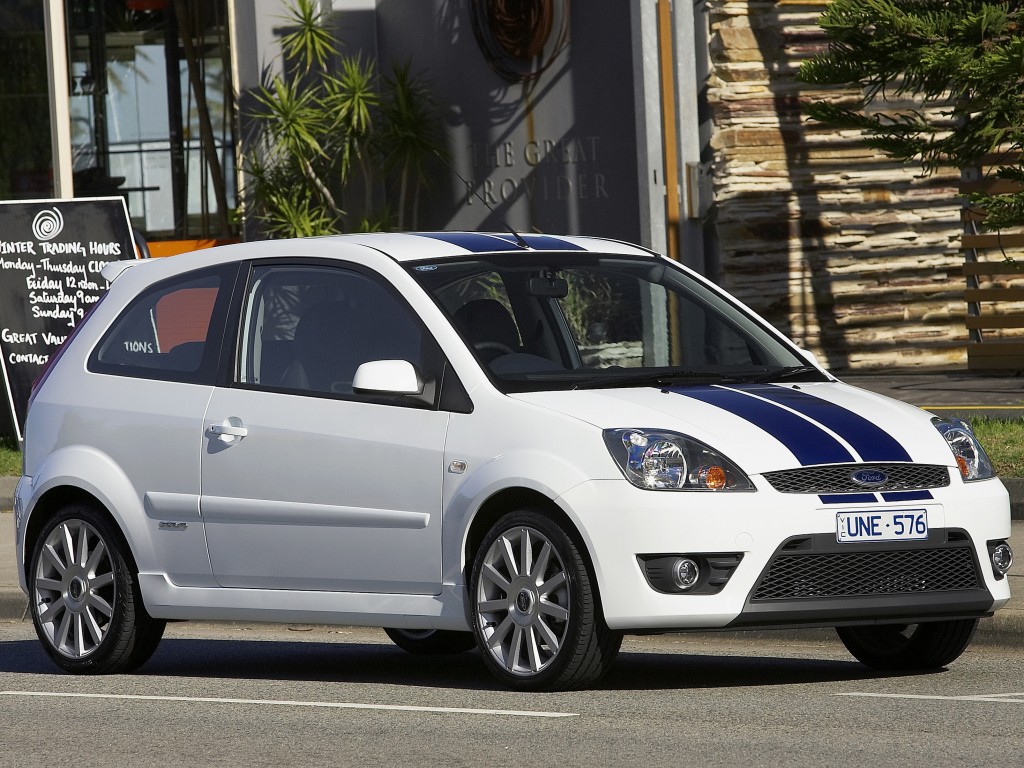 Ford Fiesta 3 Doors photo 31