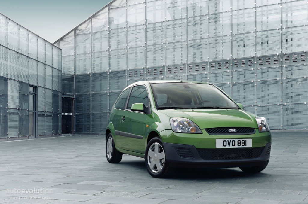 Ford Fiesta 3 Doors photo 2