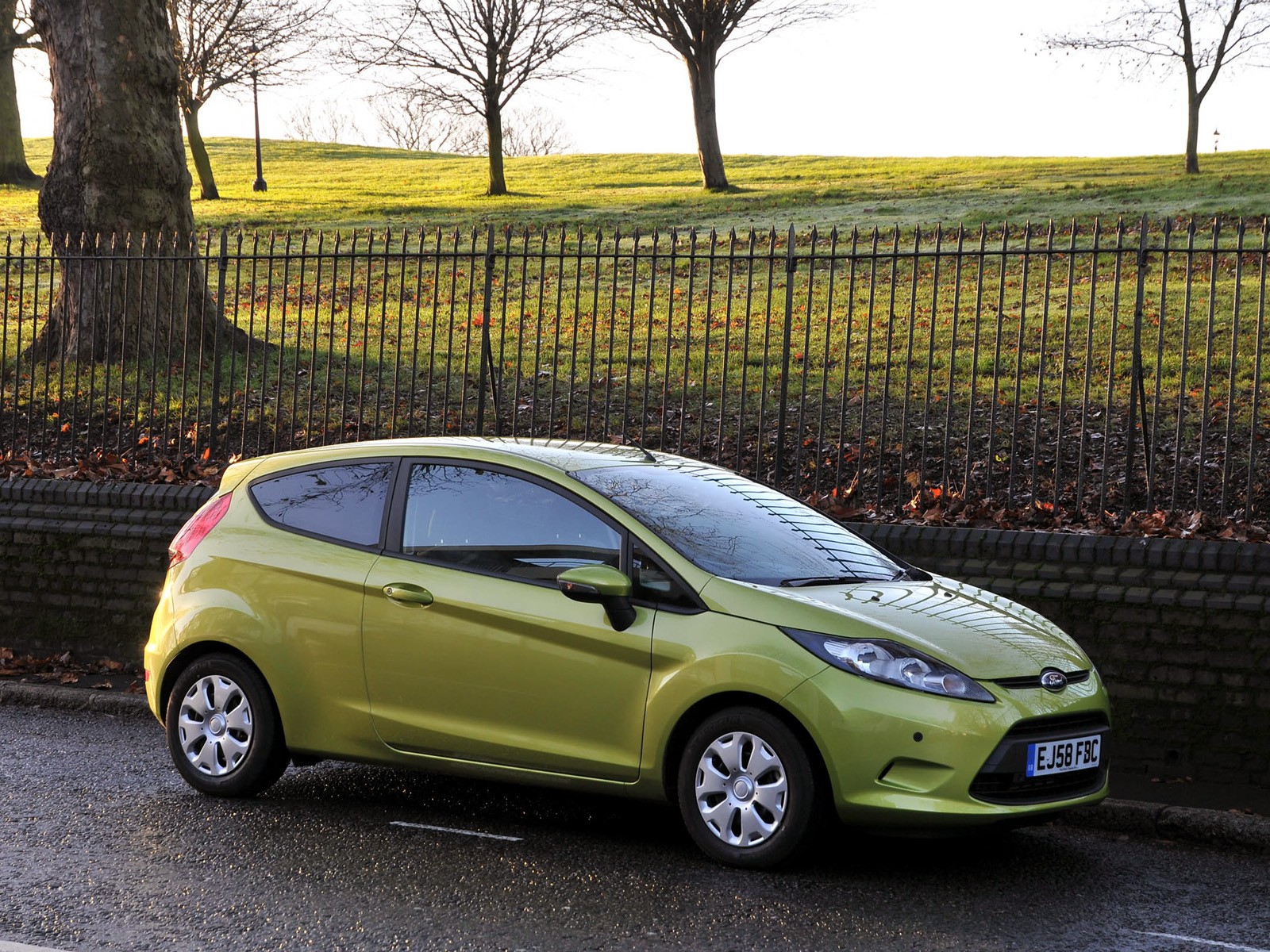 Ford Fiesta 3 Doors photo 52