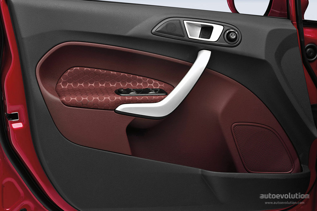 Ford Fiesta 3 Doors photo 89