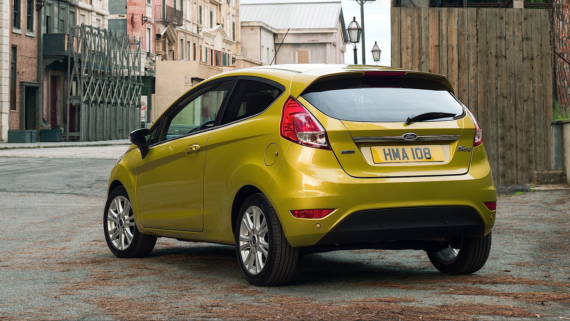 Ford Fiesta 3 Doors photo 3