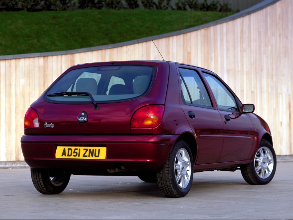 Ford Fiesta 5 Doors photo 3