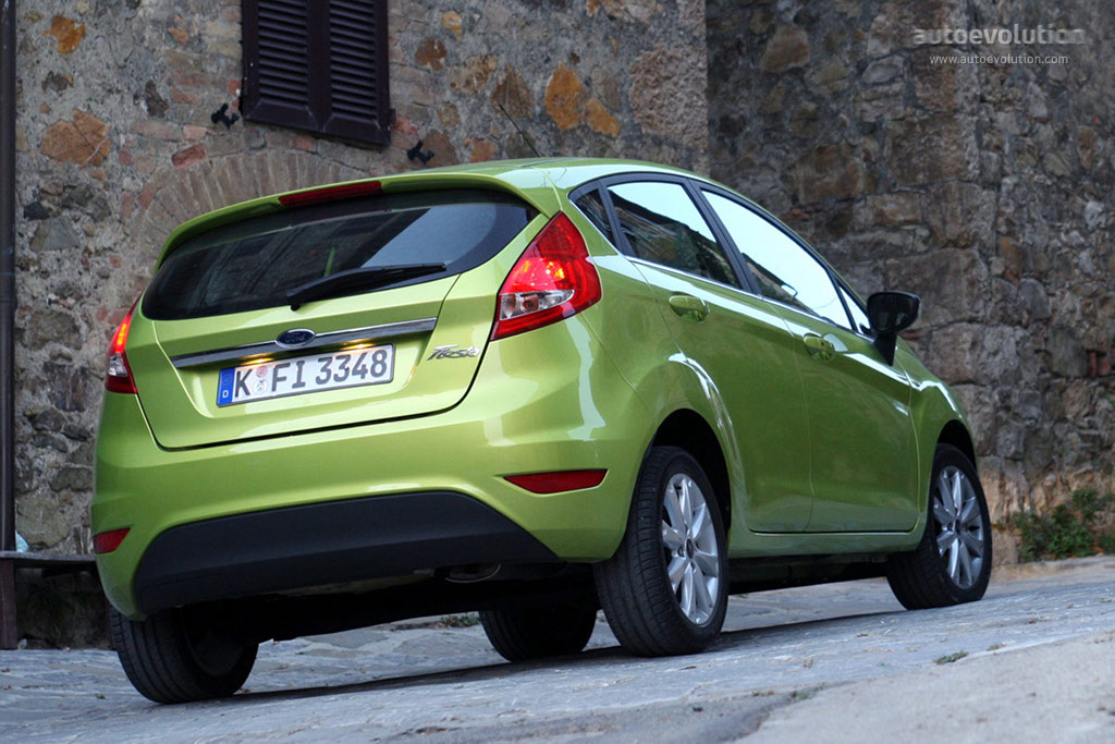 Ford Fiesta 5 Doors photo 17