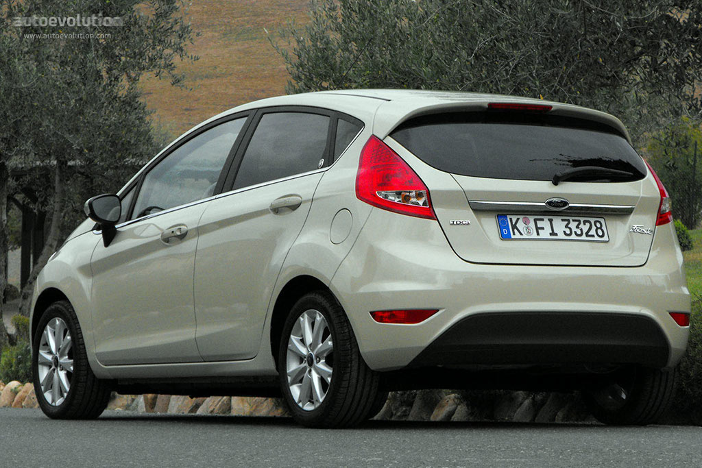 Ford Fiesta 5 Doors photo 9