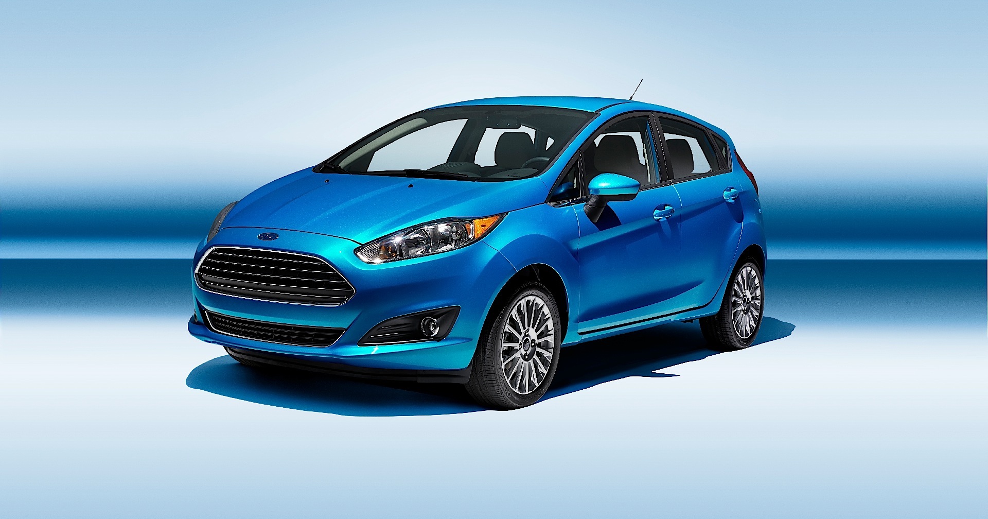 Ford Fiesta 5 Doors photo 3