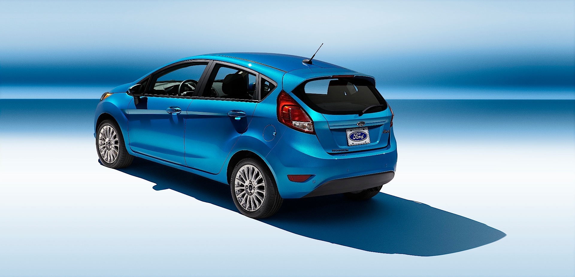 Ford Fiesta 5 Doors photo 5