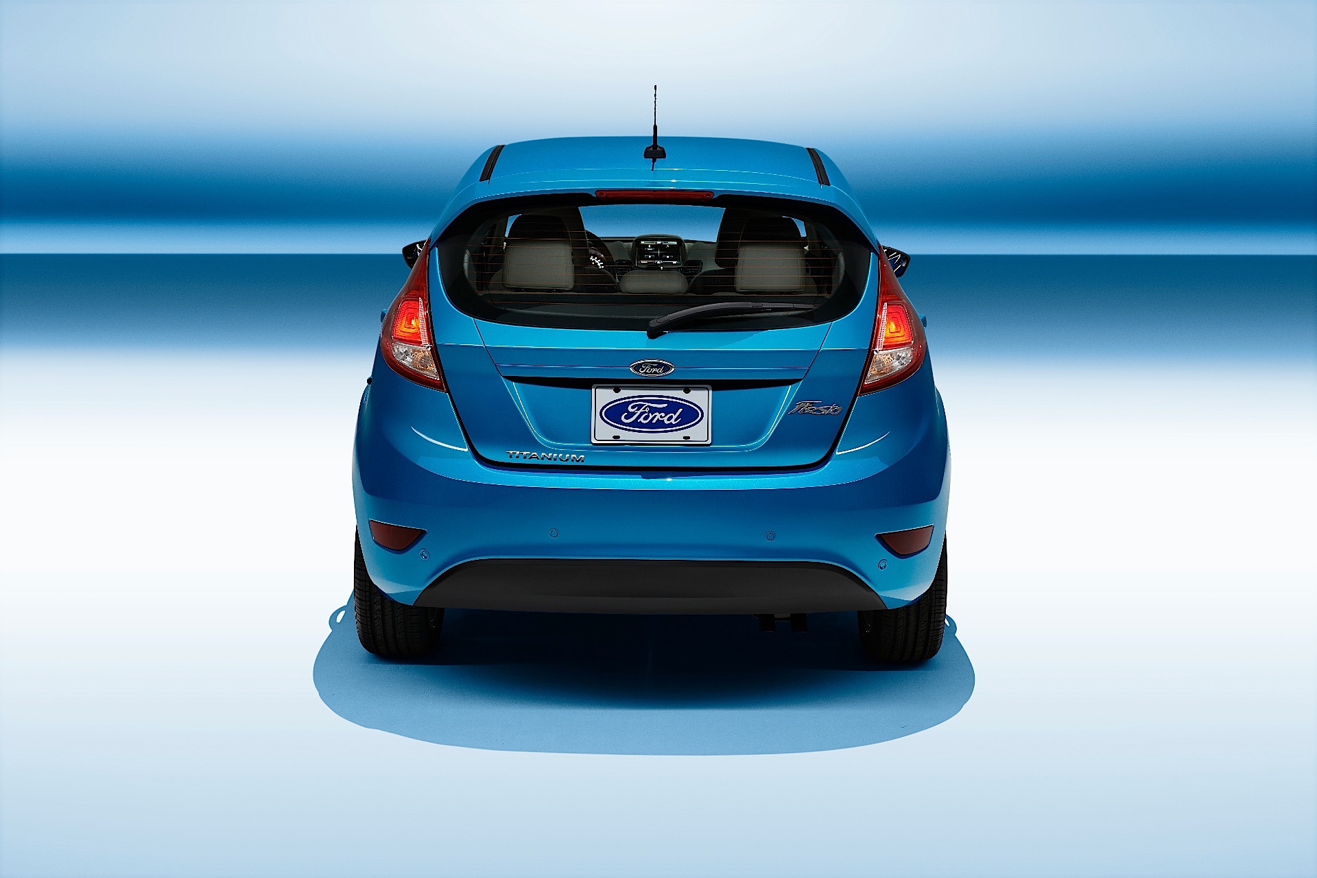 Ford Fiesta 5 Doors photo 7