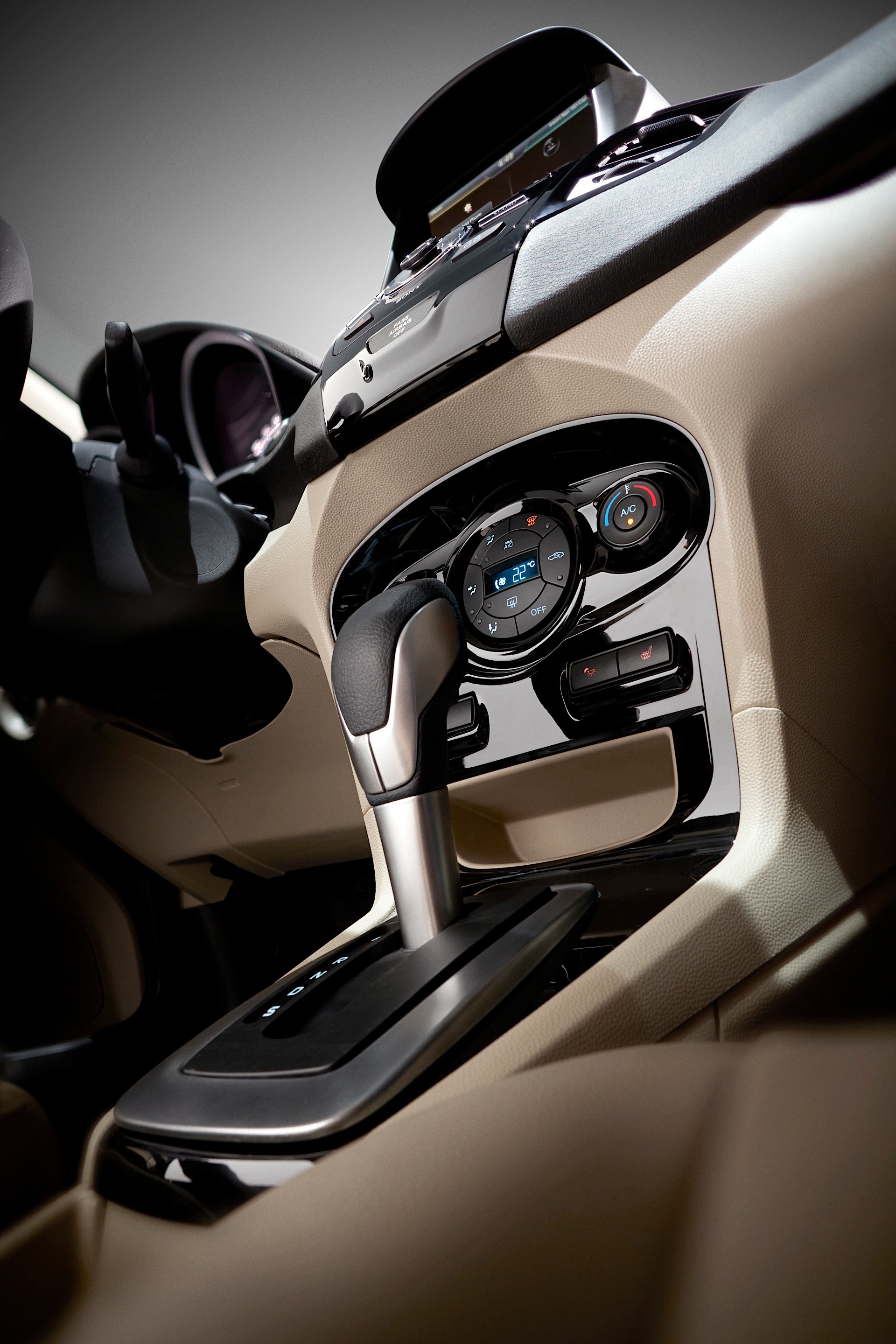 Ford Fiesta 5 Doors photo 95