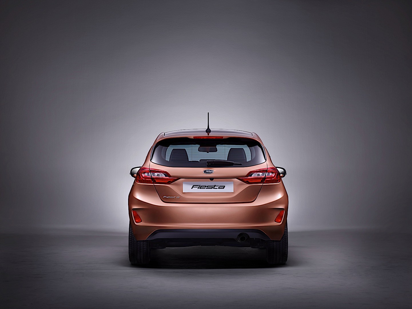 Ford Fiesta 5 Doors photo 2