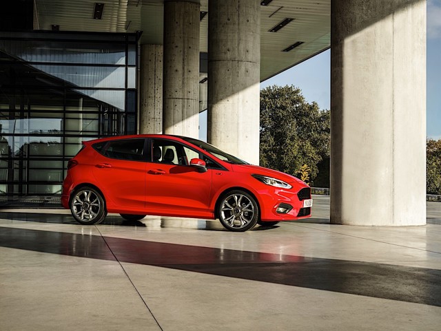 Ford Fiesta 5 Doors photo 20