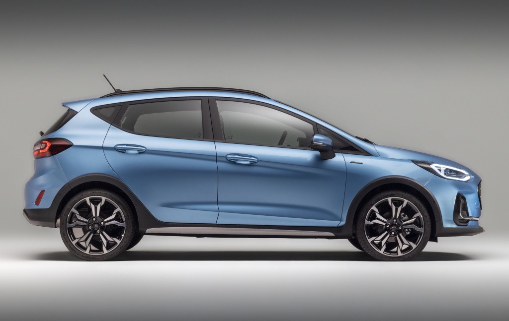 Ford Fiesta 5 Doors photo 2