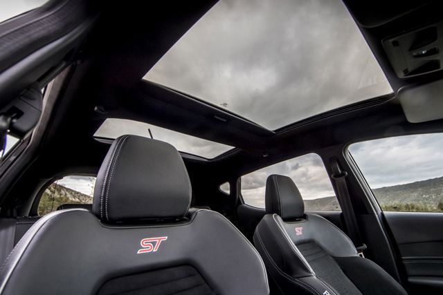 Ford Fiesta 5 Doors photo 31