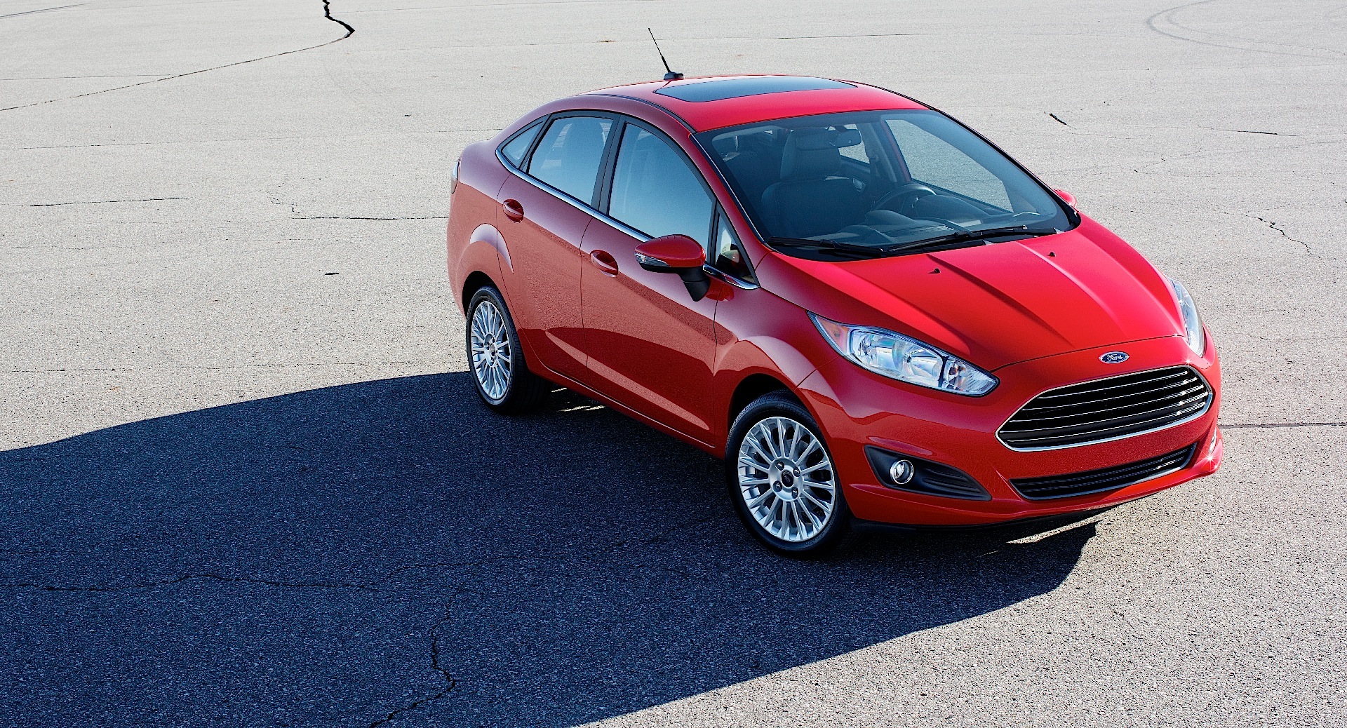 Ford Fiesta Sedan photo 13